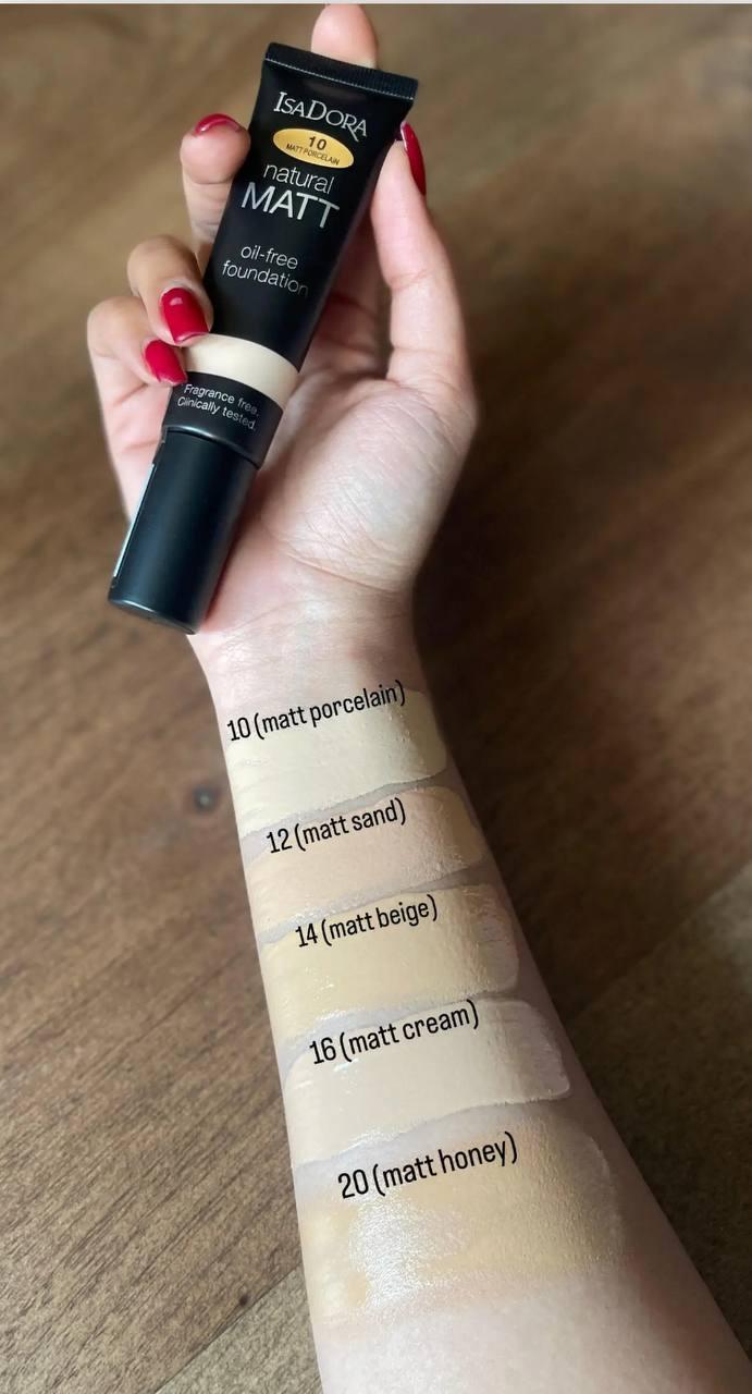 کرم پودر ایزادورا اصلی